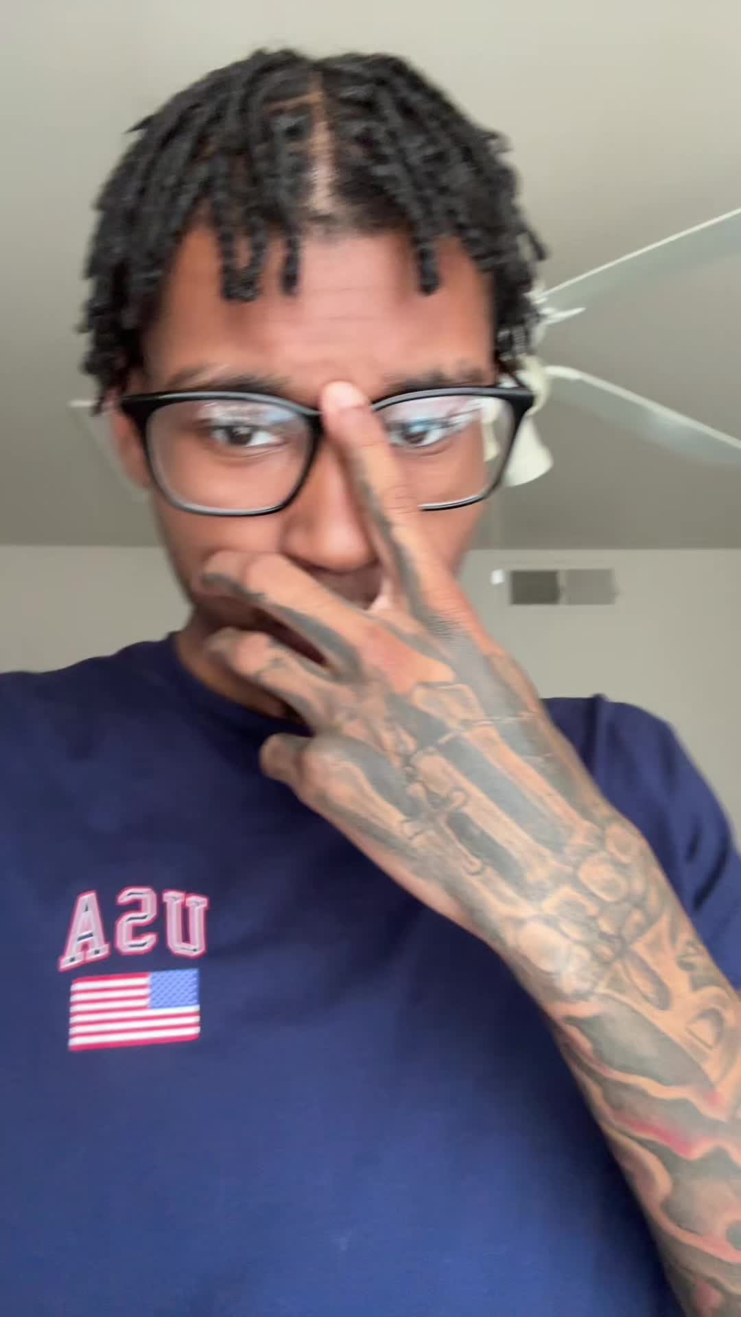 @💿