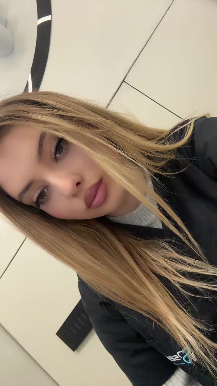@Sonii✨