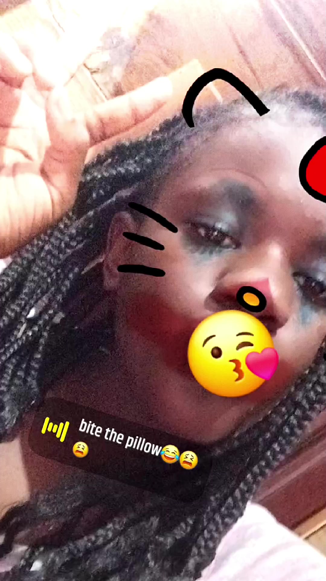 @🧍&zwj;♂️.