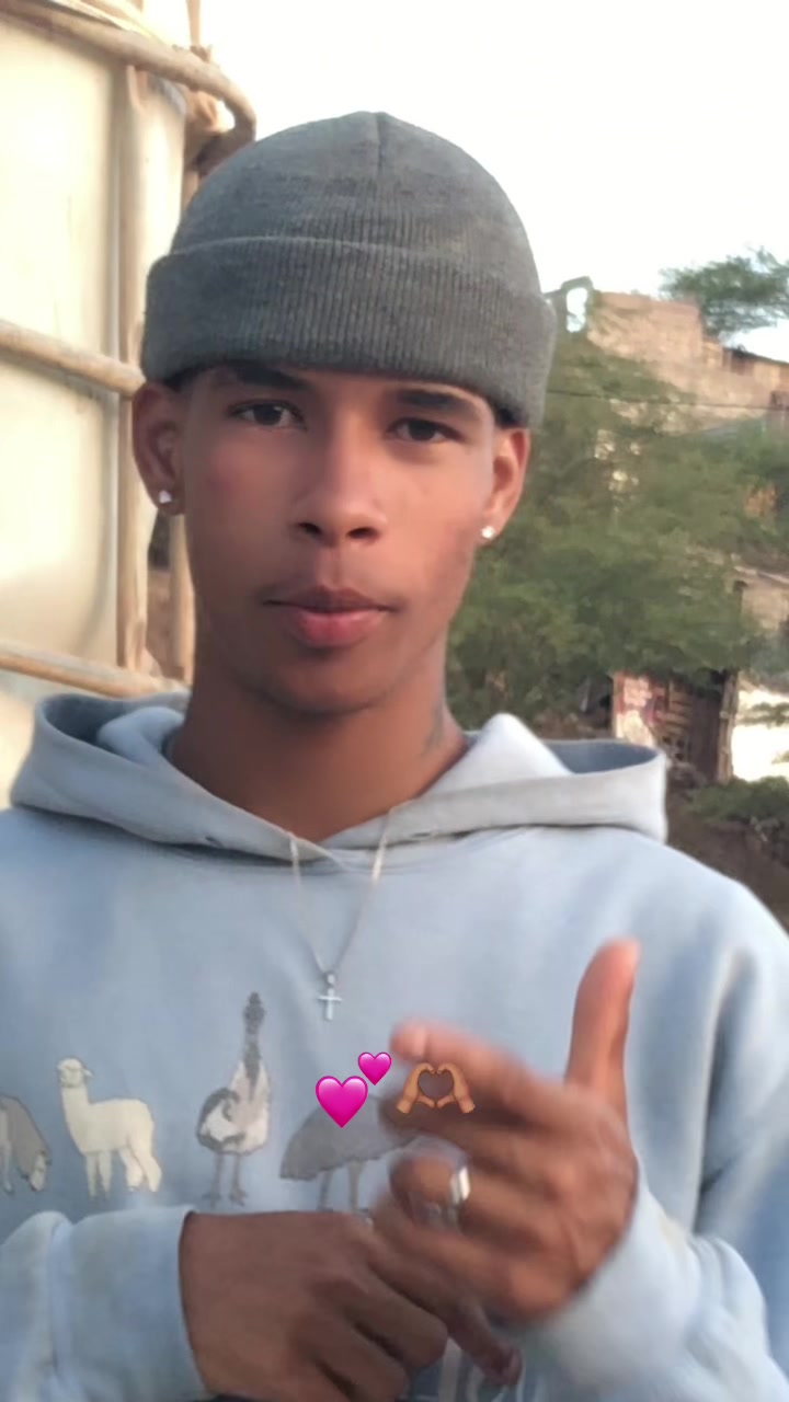 @Wesley🤟🏾
