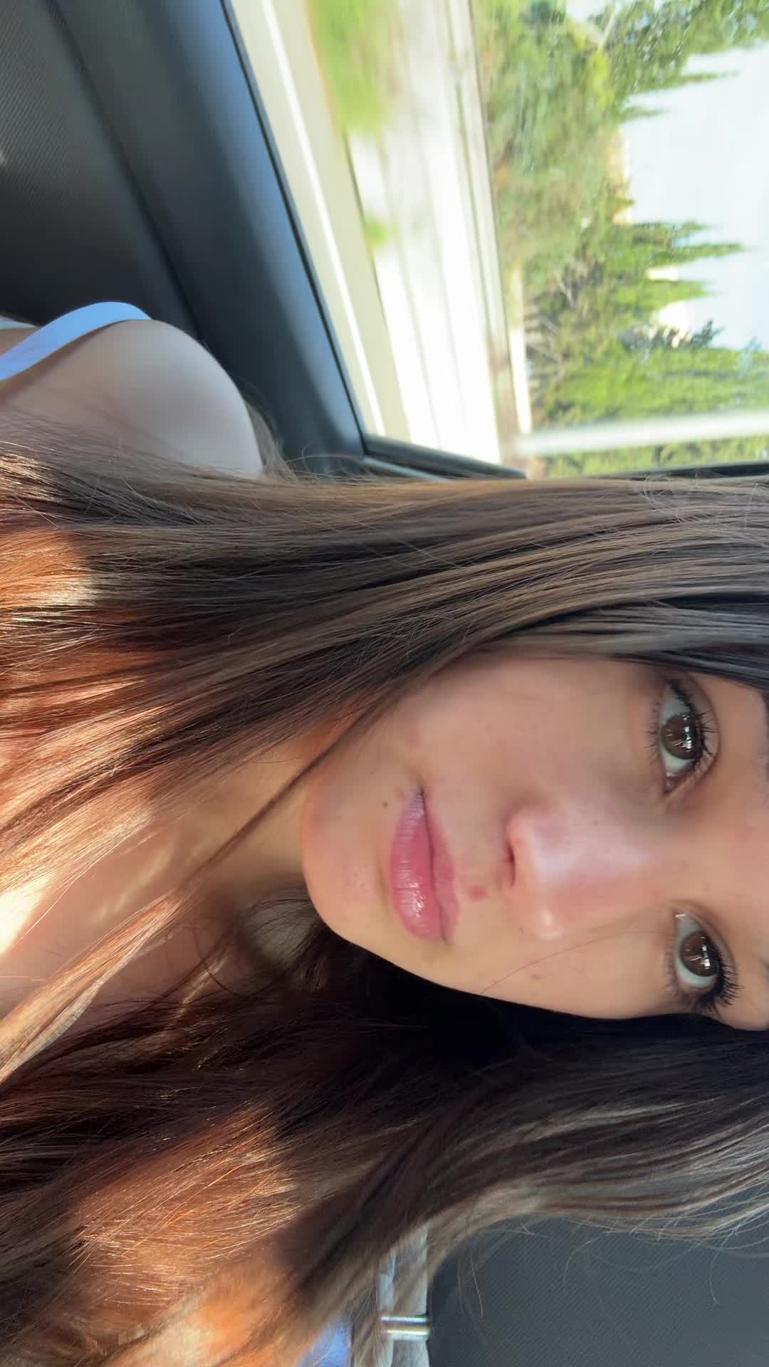 @️