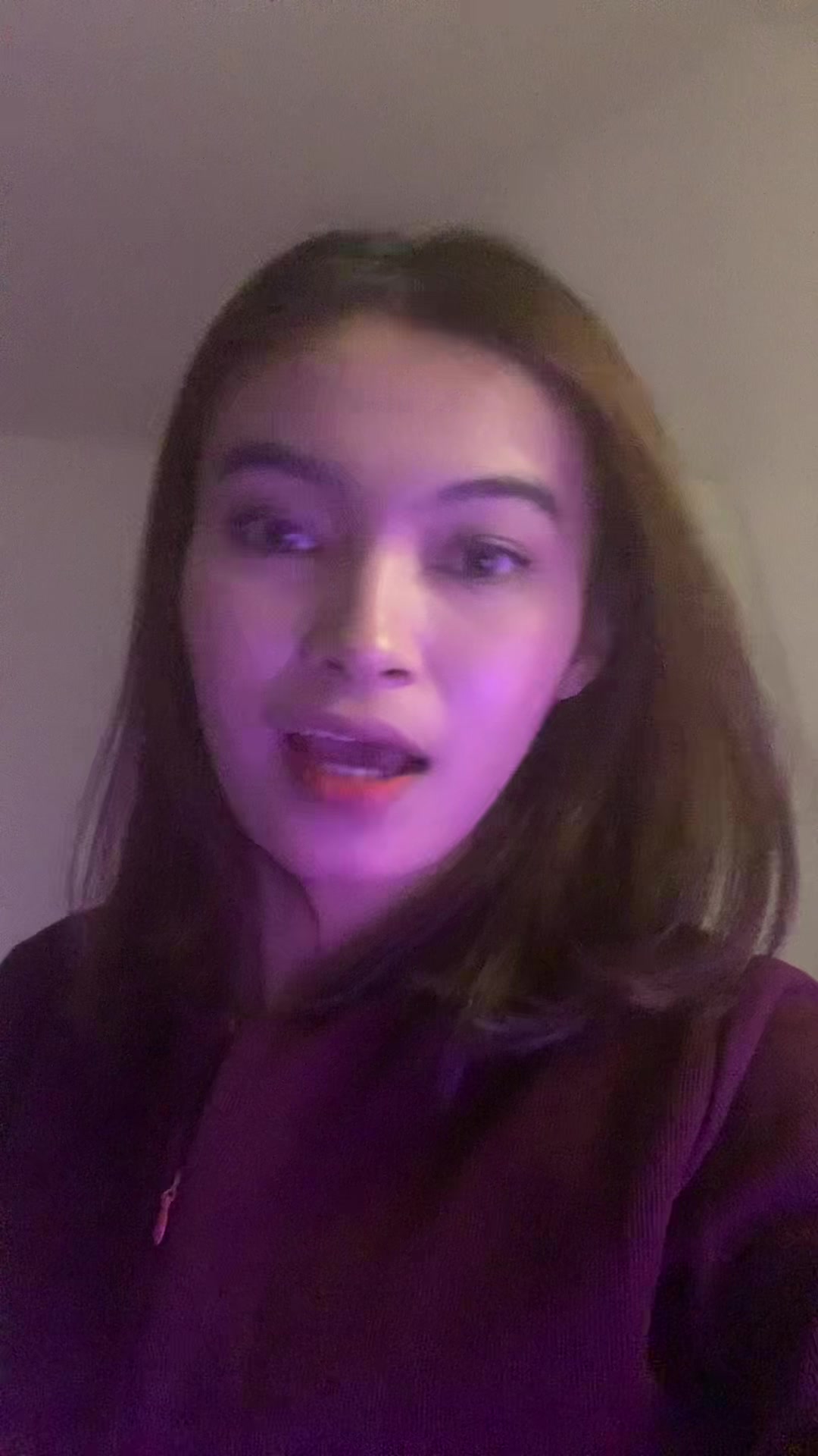 @Della's
