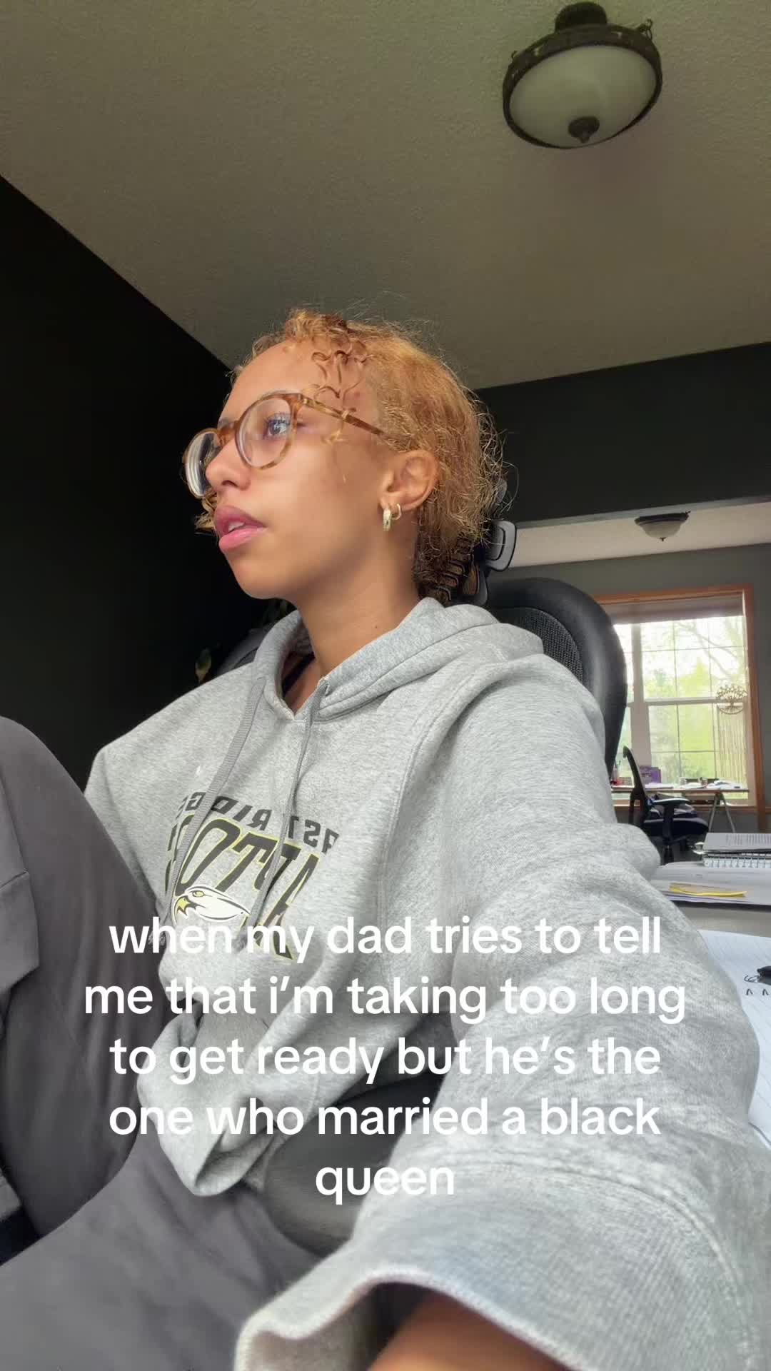 @aminamaxwyn