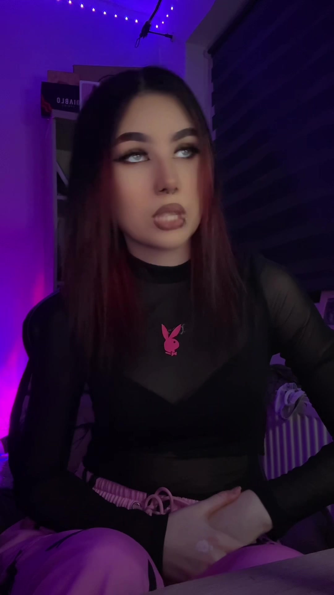 @𝚂𝙰𝙽𝙳𝚉𝙸𝙰 🐐