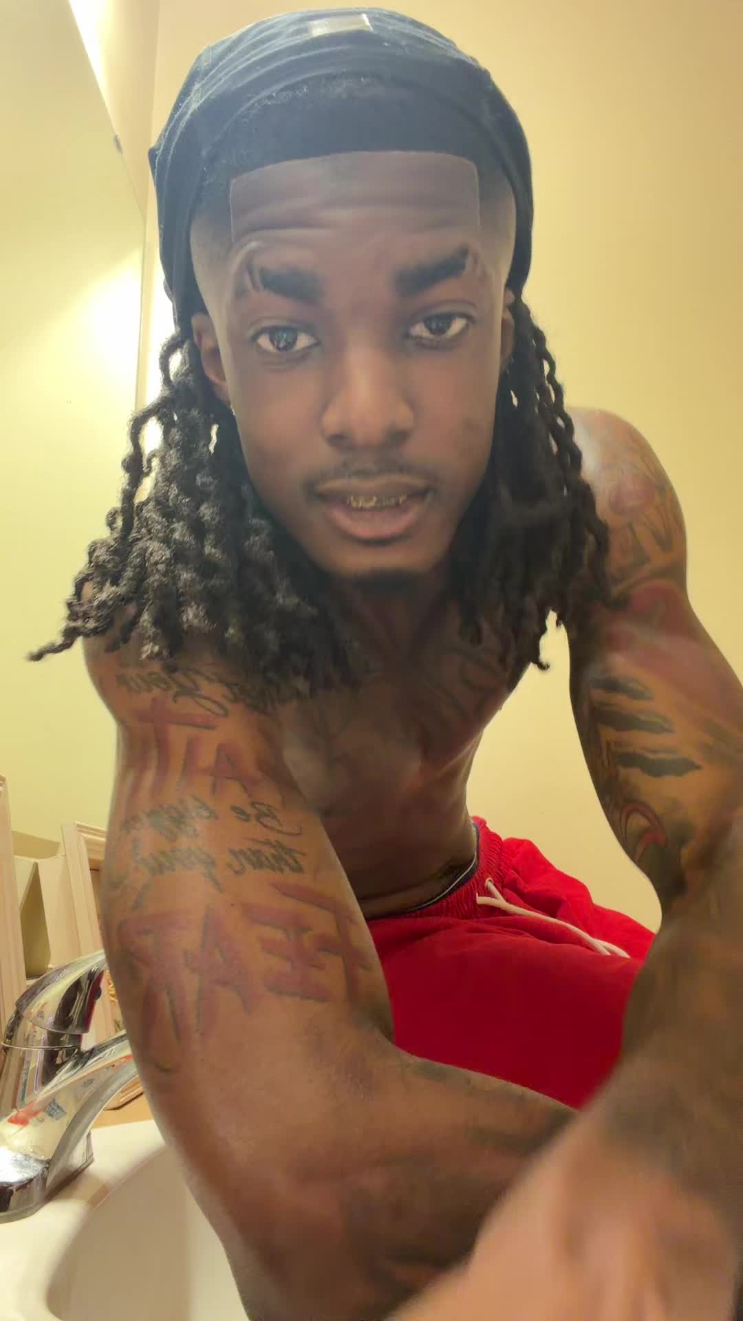 @1ishaun