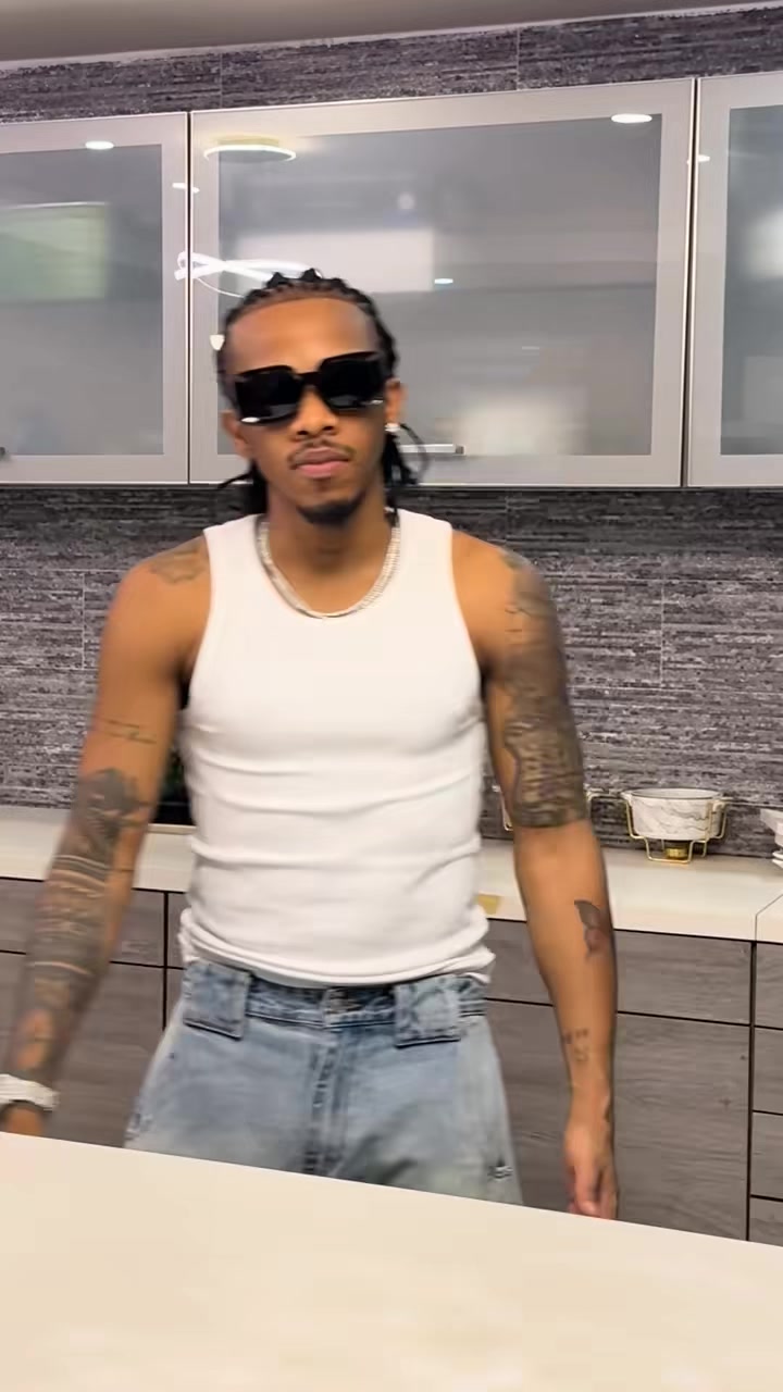 @Tekno fans page
