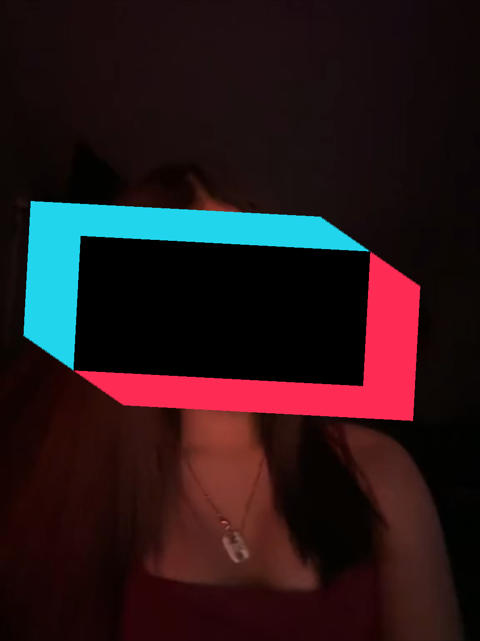 @hollieeemain
