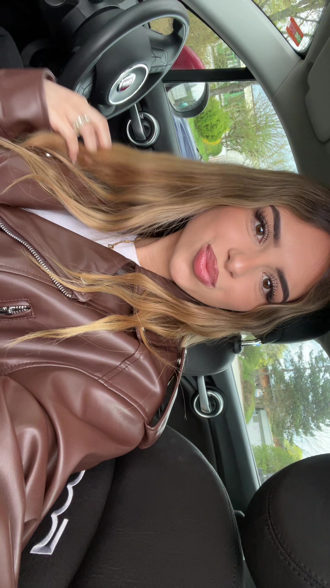 @𝒎𝒊𝒍𝒂