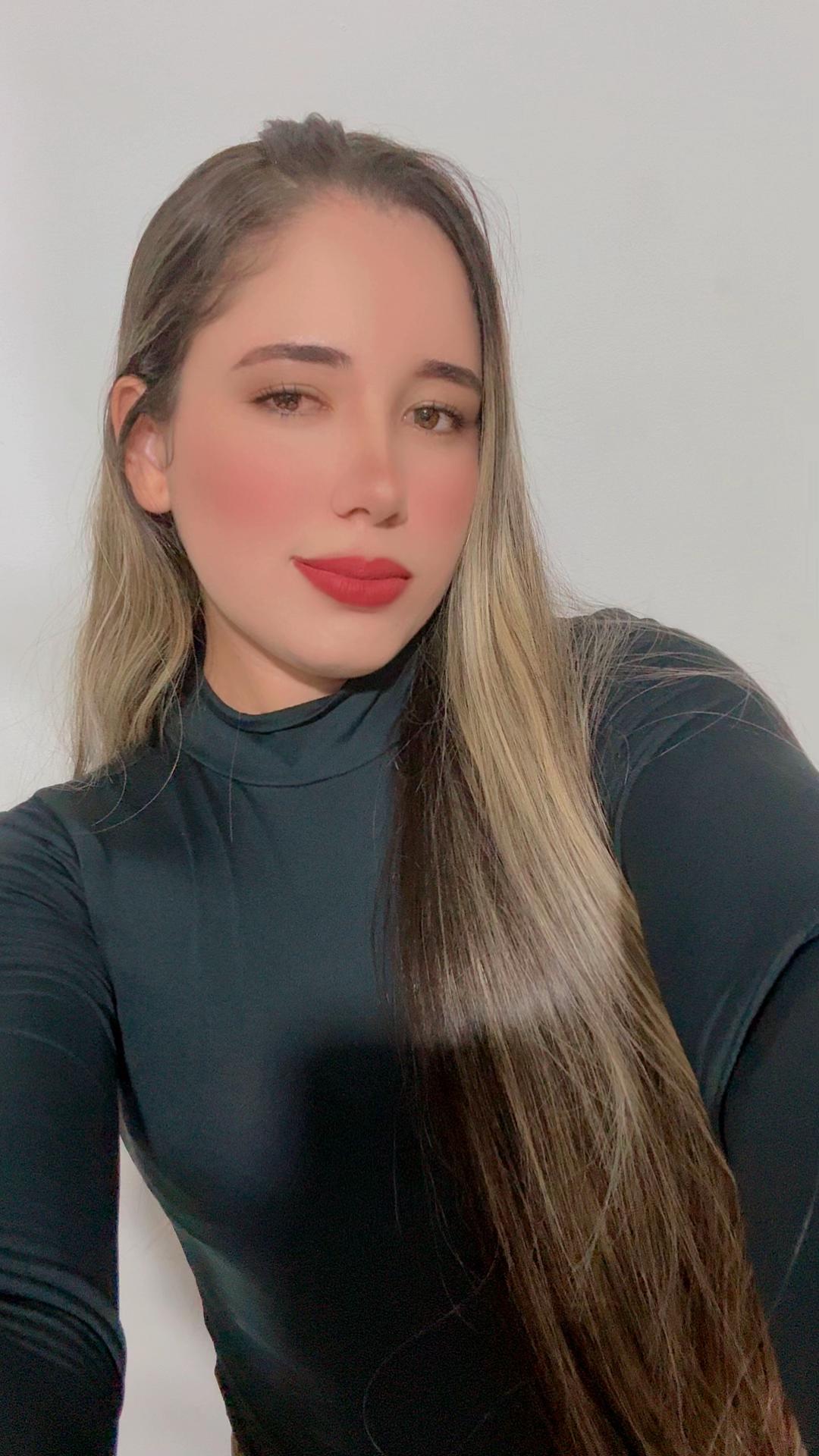@Let&iacute;cia Santos