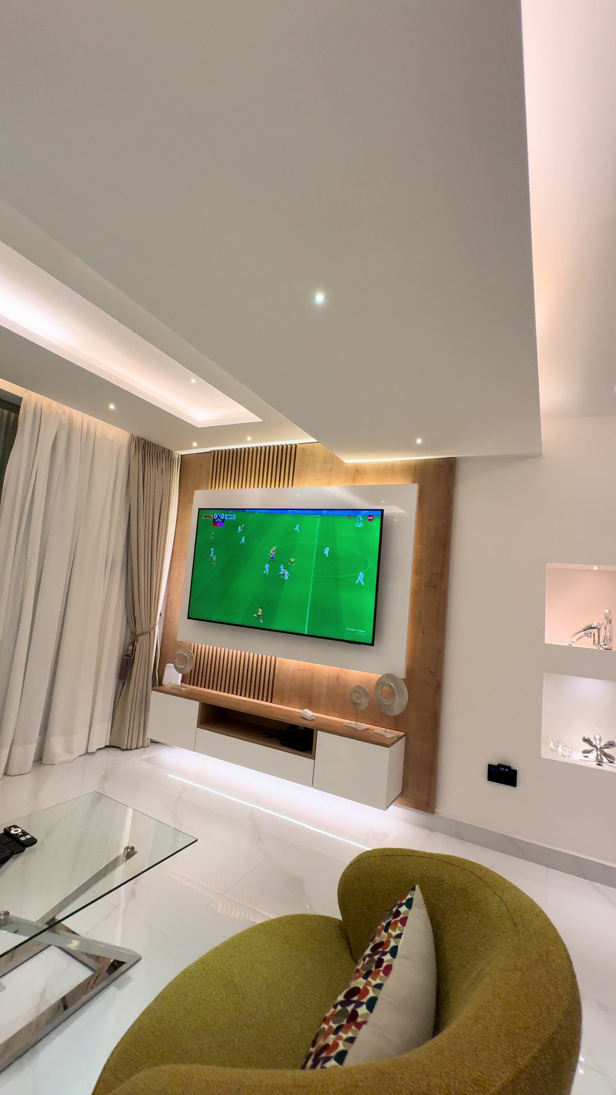 @Peravi Suites