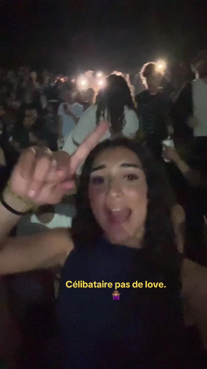 @𝐂𝐞𝐥𝐢𝐚 ♕