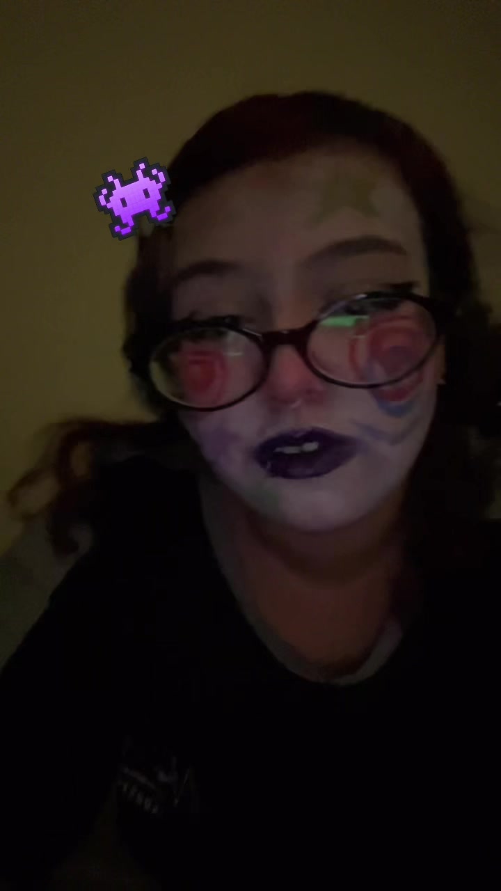 @lika🦇
