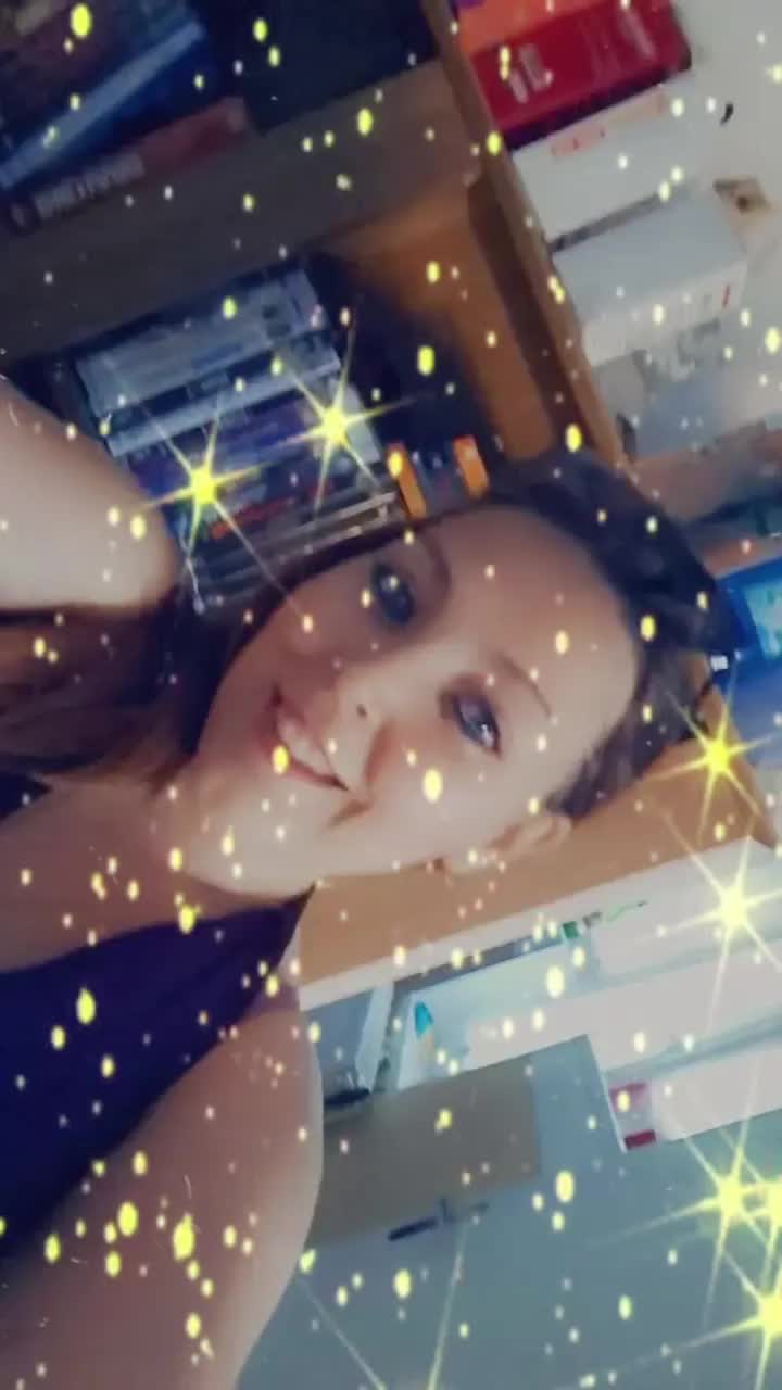 @🥰 😍