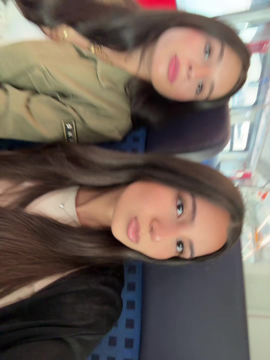 @𝐬𝐞𝐥𝐢𝐧