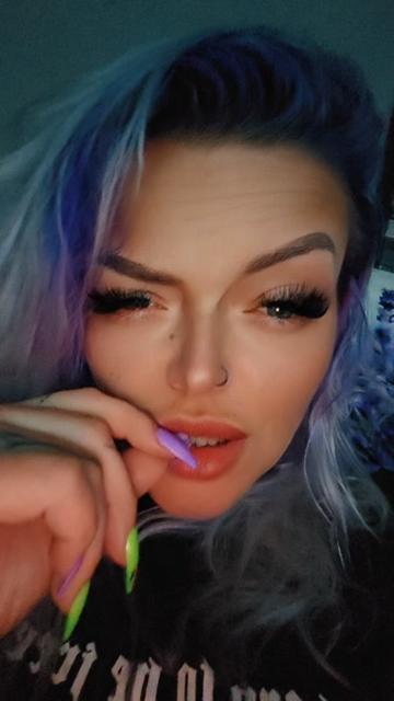 @😈 𝕸𝖔𝖓̌𝖚𝖑𝖐𝖆🐺🐾