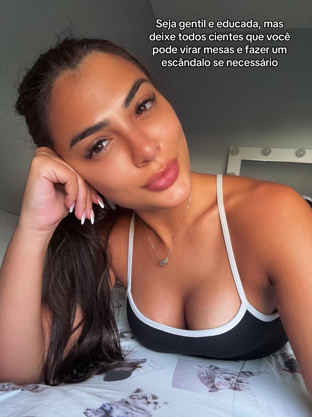 @Let&iacute;cia ⭐️✨
