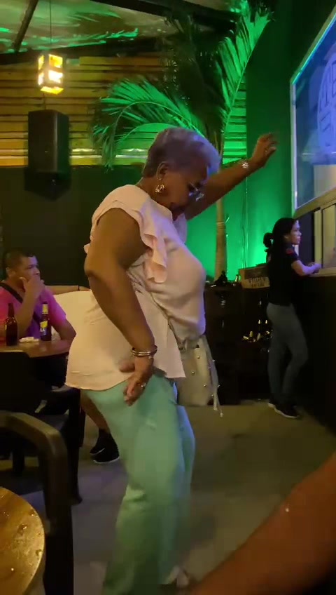 @J A D E R