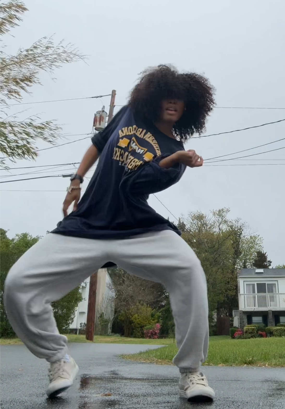 @Hey.