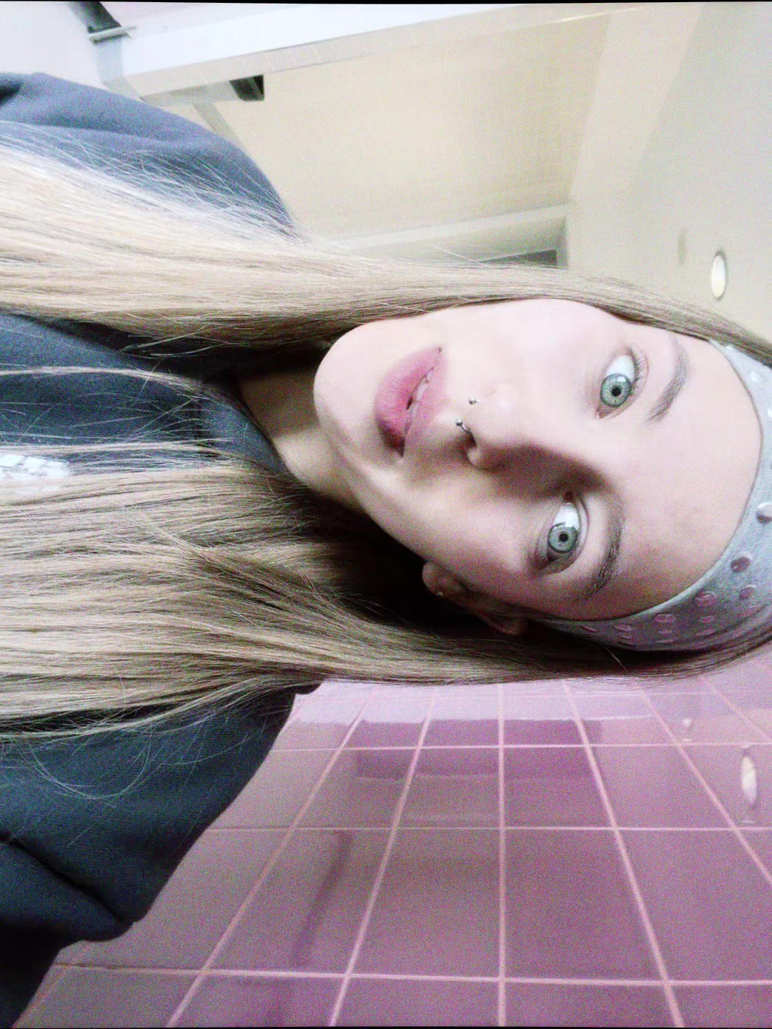 @lala gud