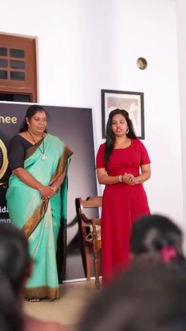 @Nisha Vijayakumar🧿