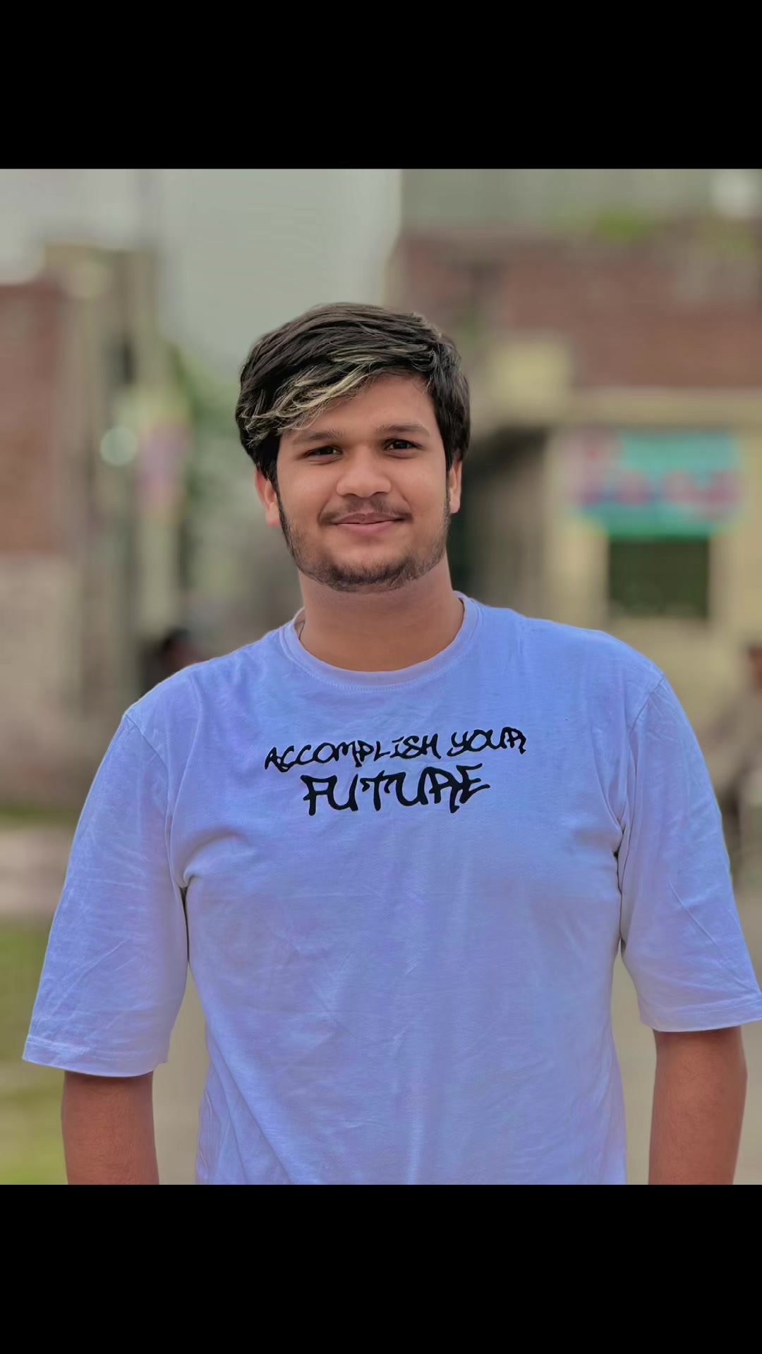 @HUZAIFA LATIF ❤️
