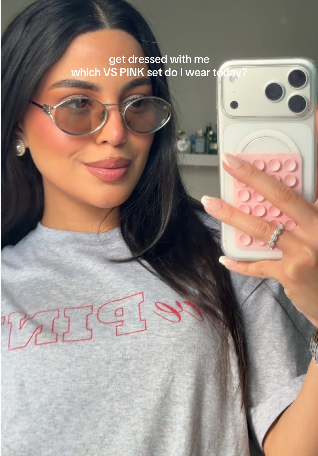 @Mira🍒