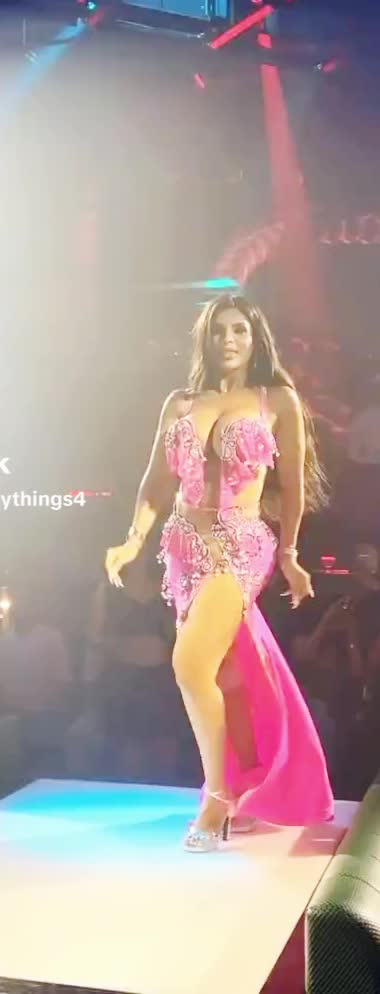 @Bellydancingdubai