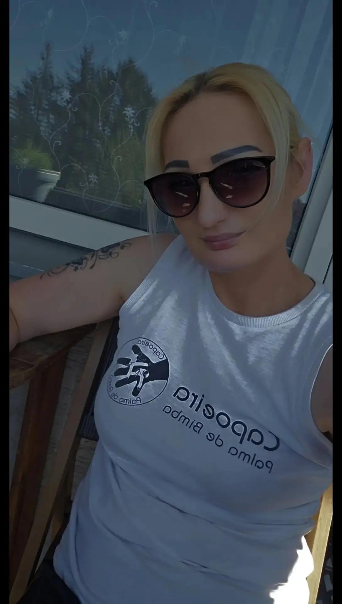 @x_.H&uuml;lya._x