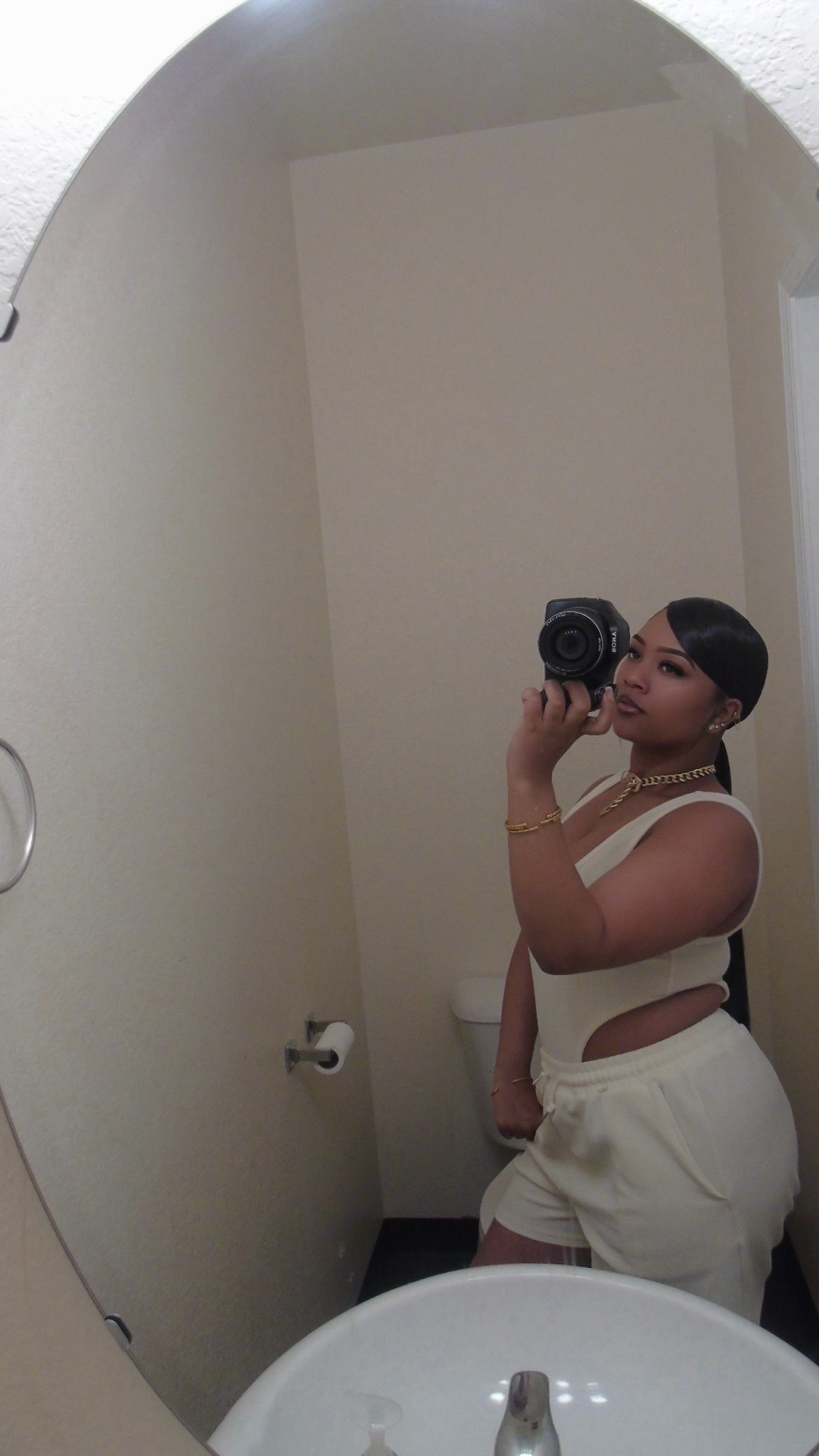 @imjusta5stargirl