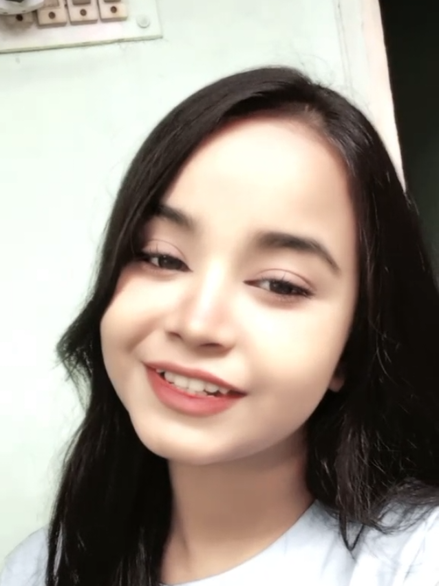 @🦋_It,z  Me  Ur  Xadni_🦋