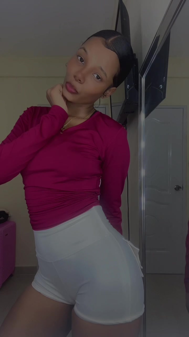 @Lauratv_2😍
