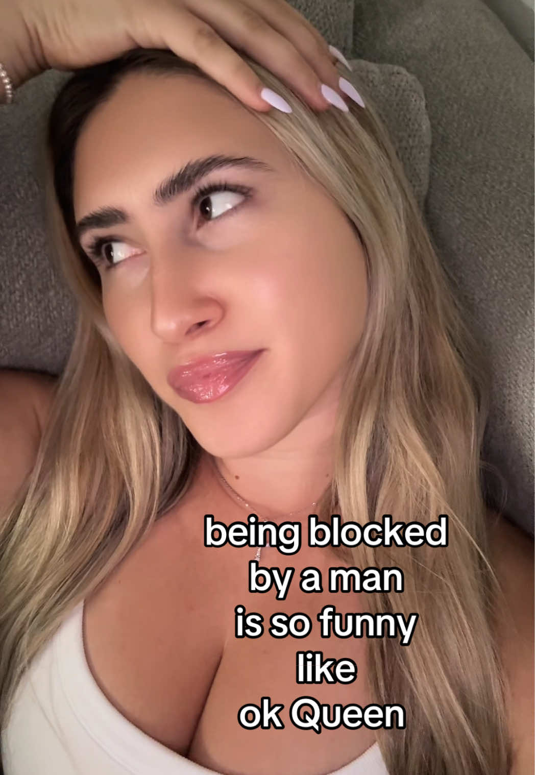 @Gabriela Raiciof