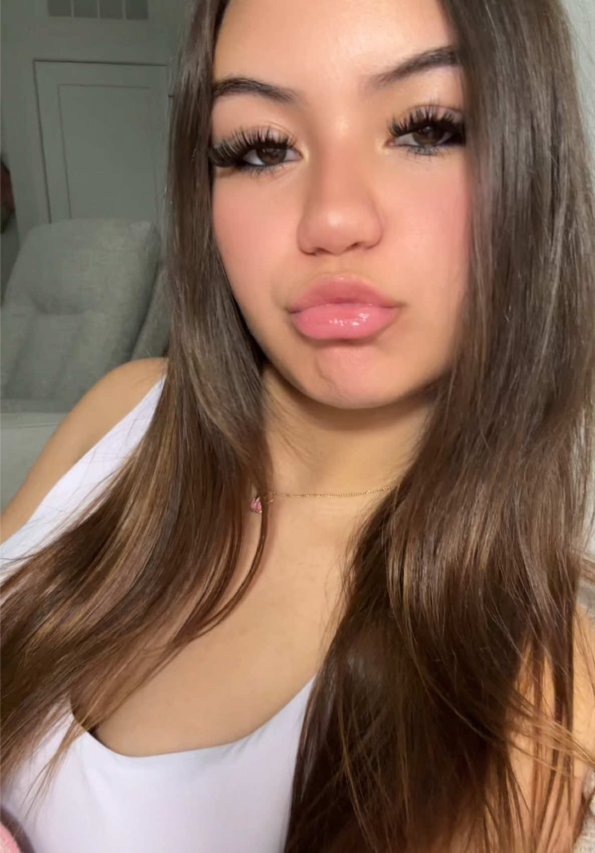 @𝐛𝐞𝐥𝐥𝐚 🦢