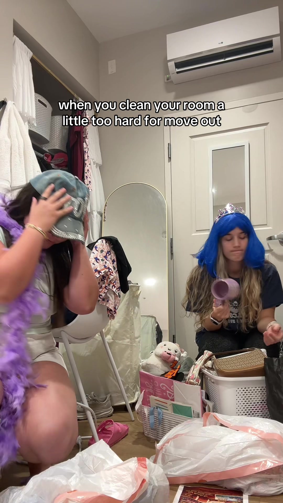 @ava
