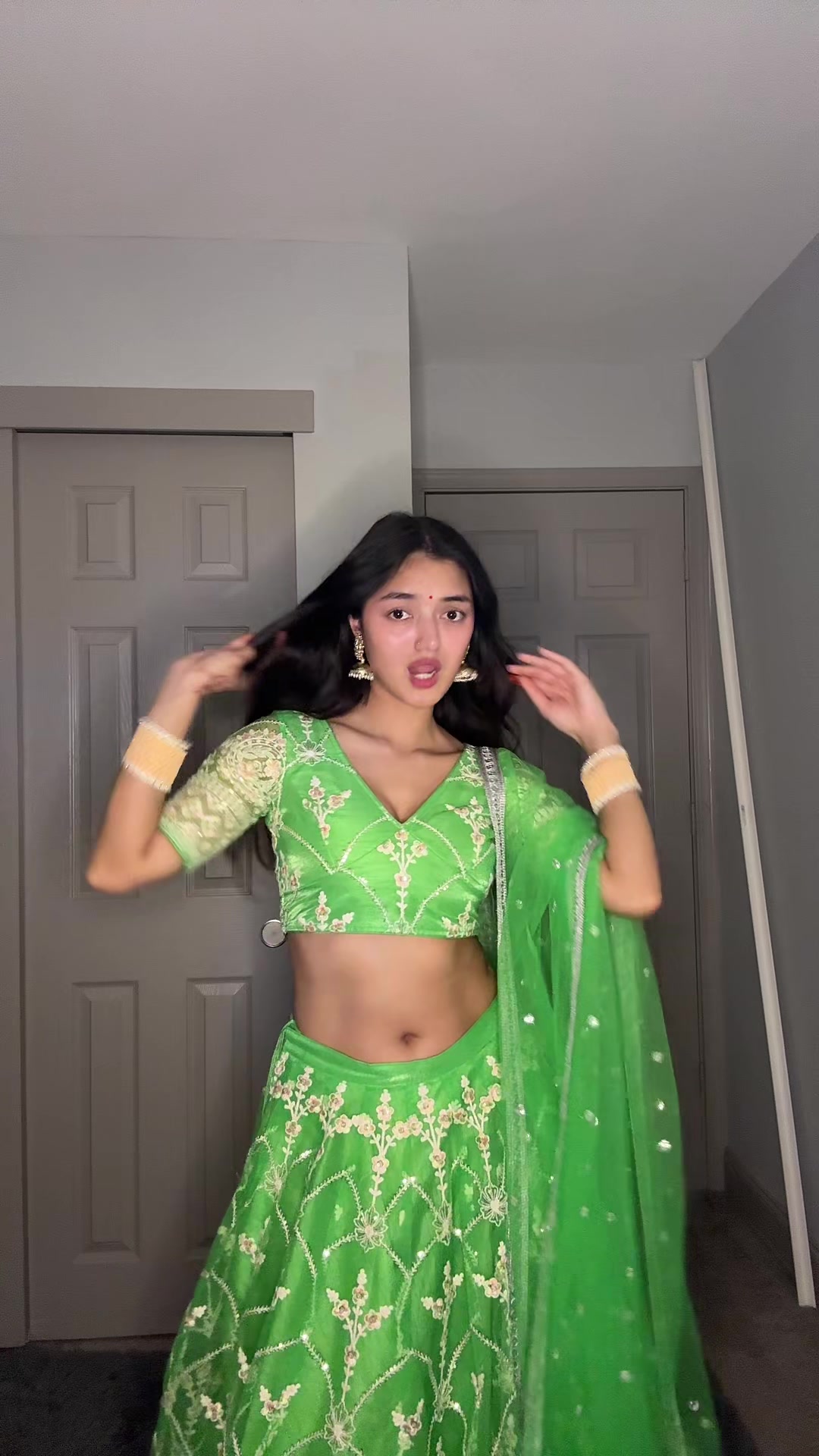@yaysuni