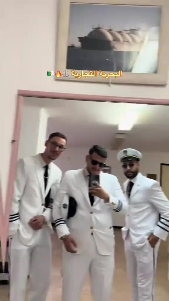 @𝑳𝒂 𝒎𝒂𝒓𝒊𝒏𝒆 🇩🇿