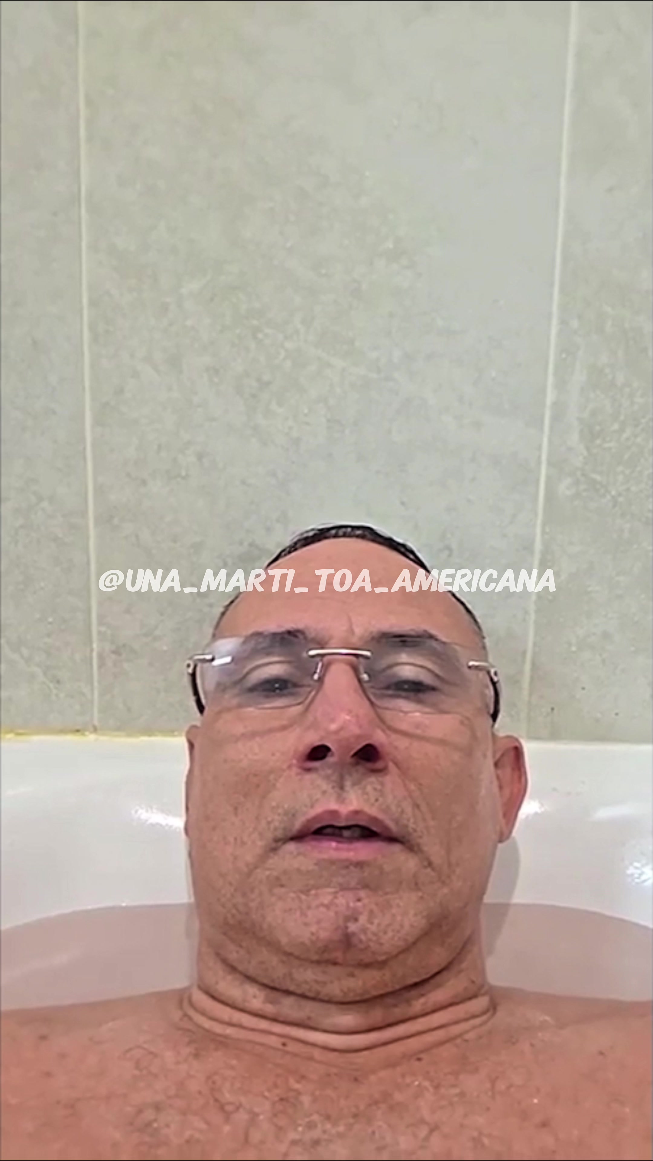 @una_marti_toa_americana