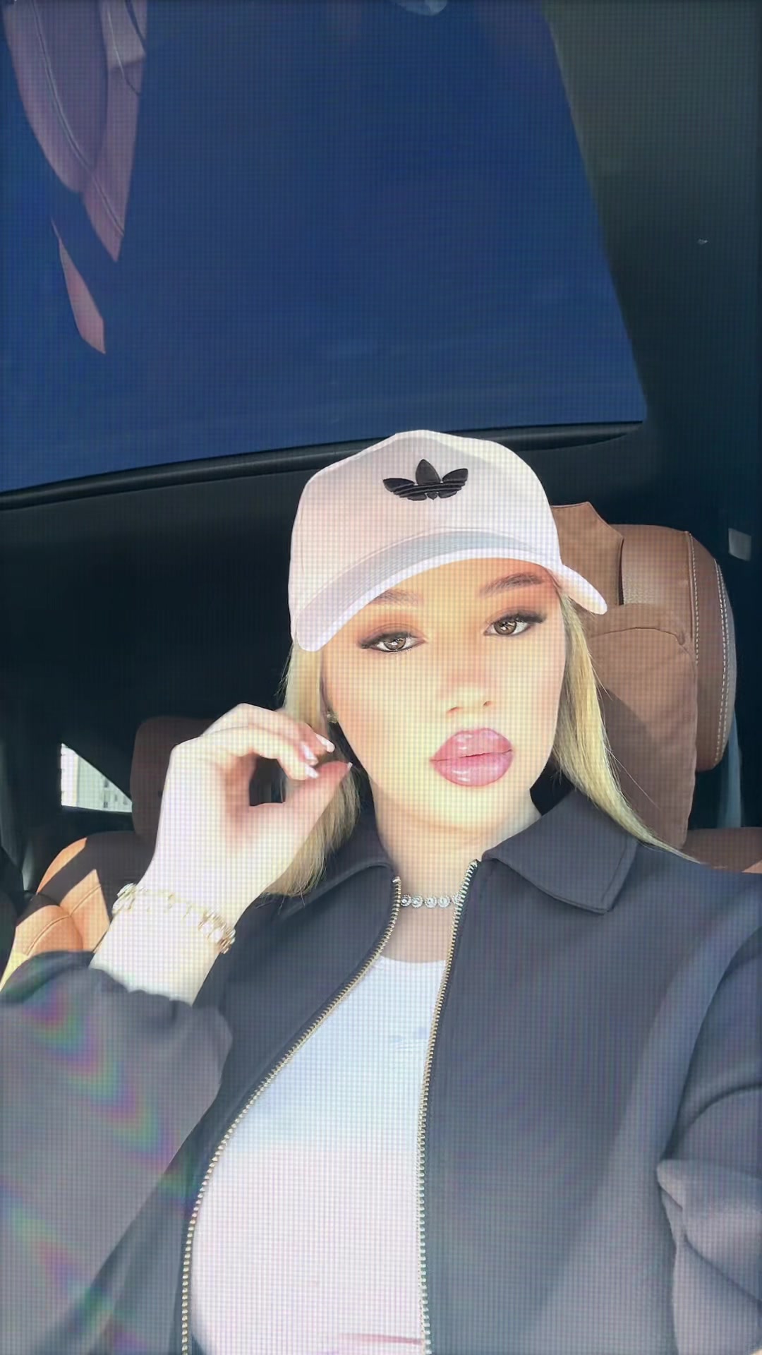 @Diana Giura