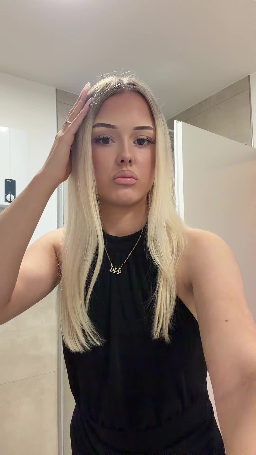 @𝒥𝓊𝓁𝒾𝒶𝓃𝑒