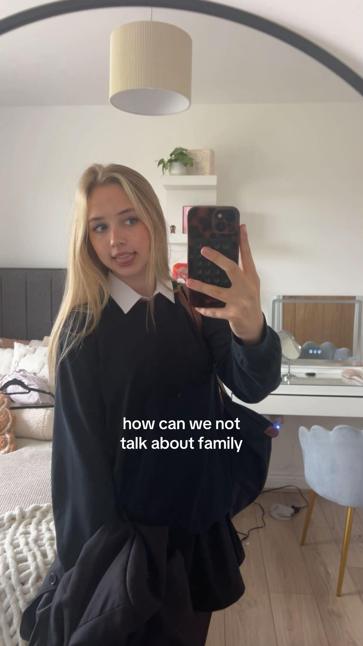 @𝐢𝐦𝐦𝐲🦦