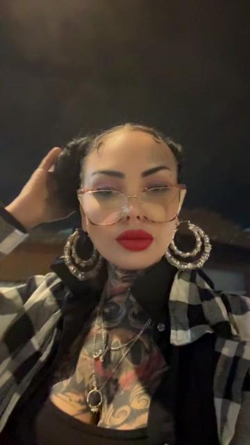 @.Vanity666