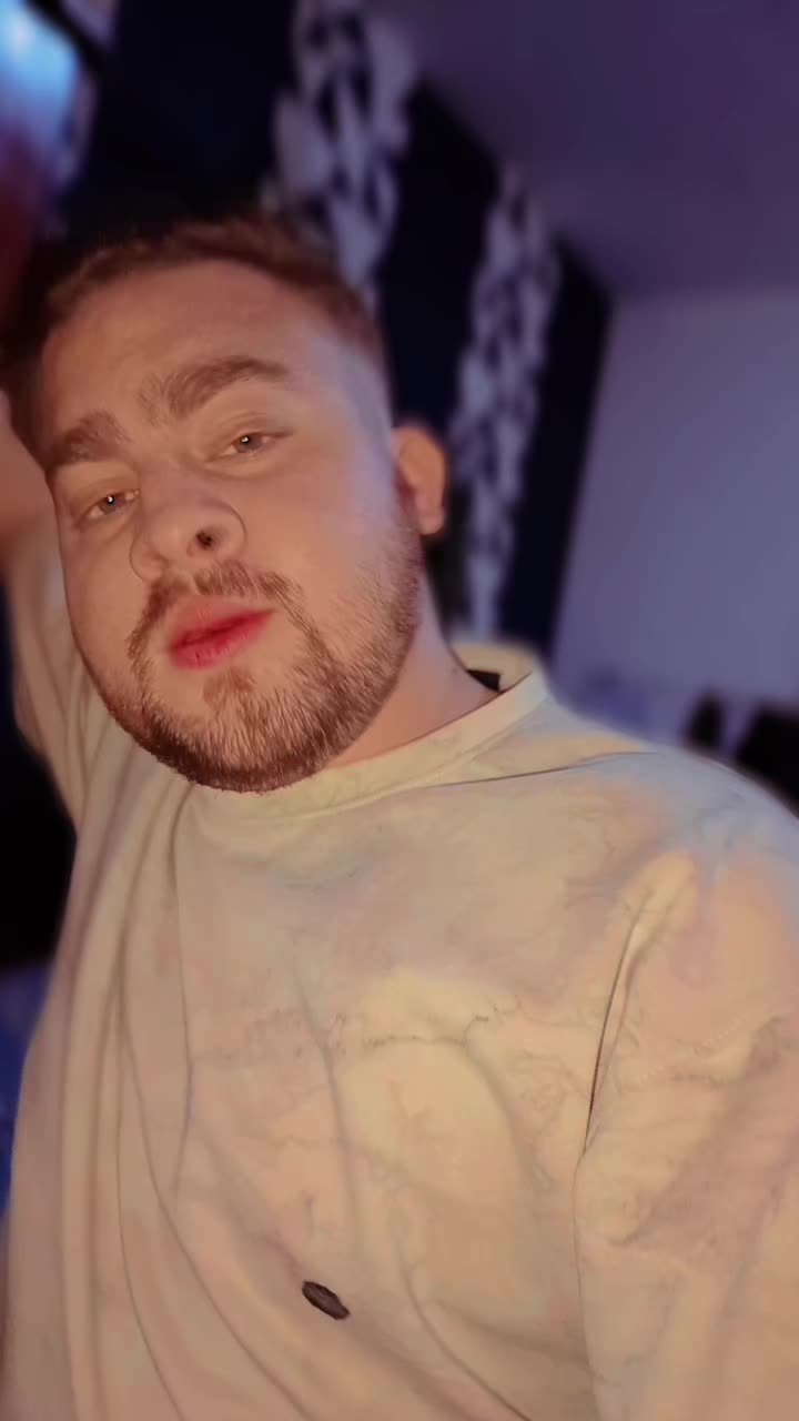 @𝙐𝙈𝘼𝙄𝙍 𝘽𝘼𝘽𝙐🧸🖤