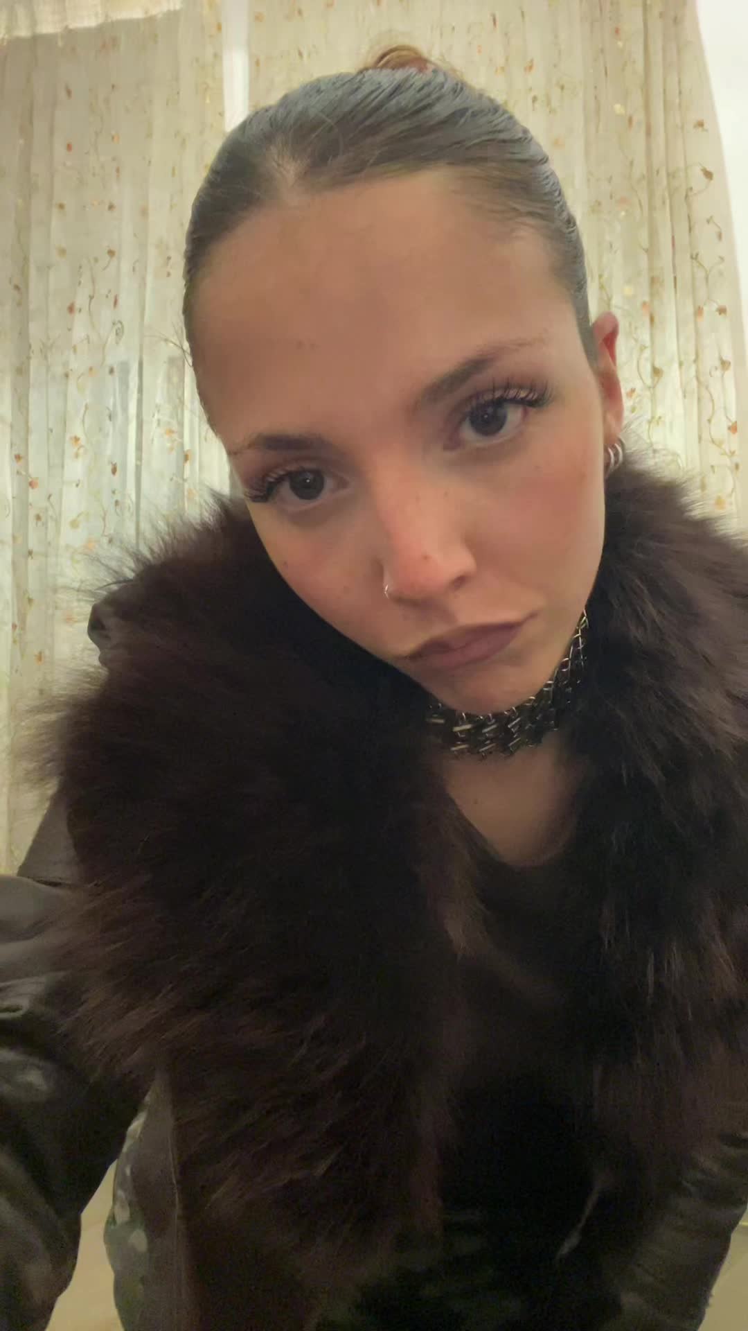 @anna
