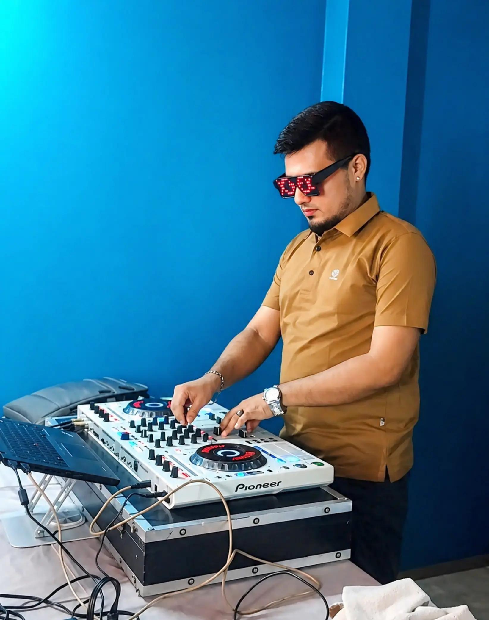 @DJ AB 🎧🇧🇩👑