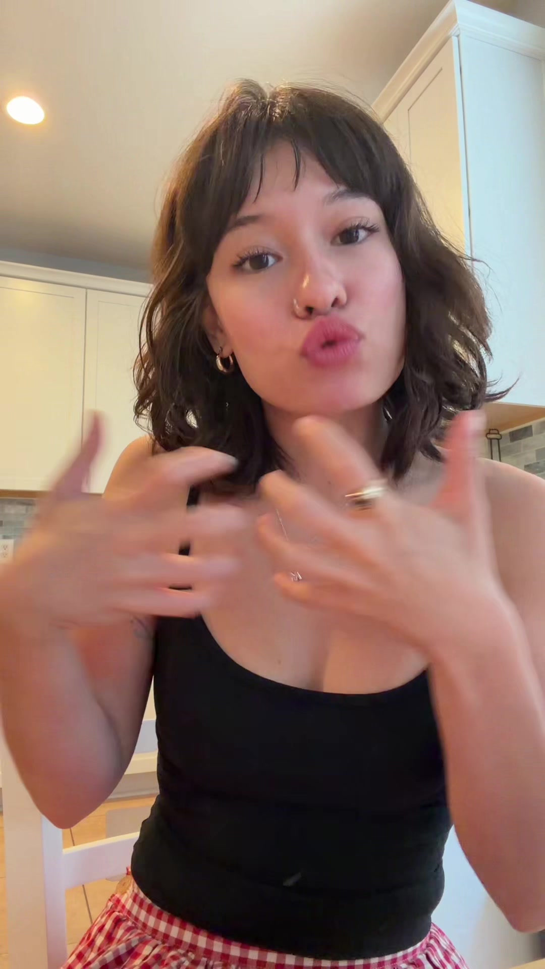 @MARIKO