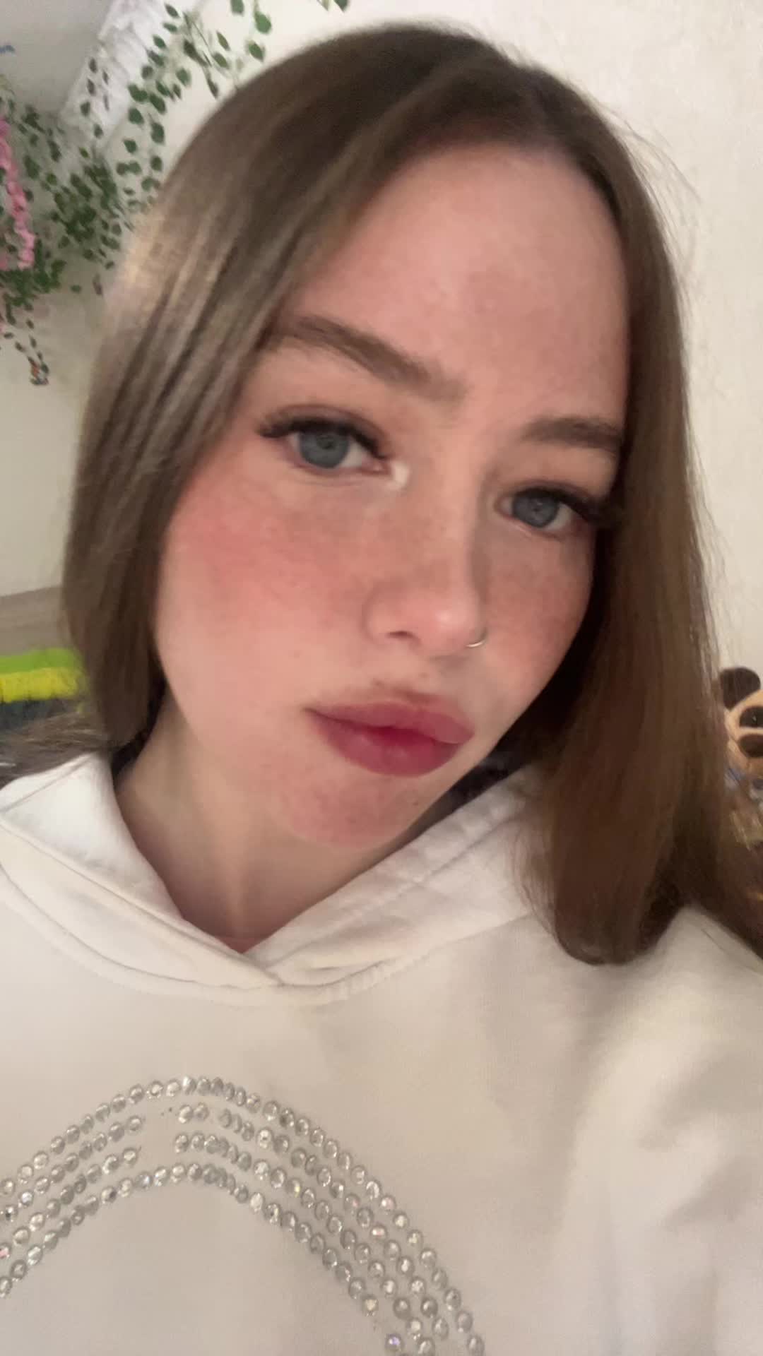 @алинка