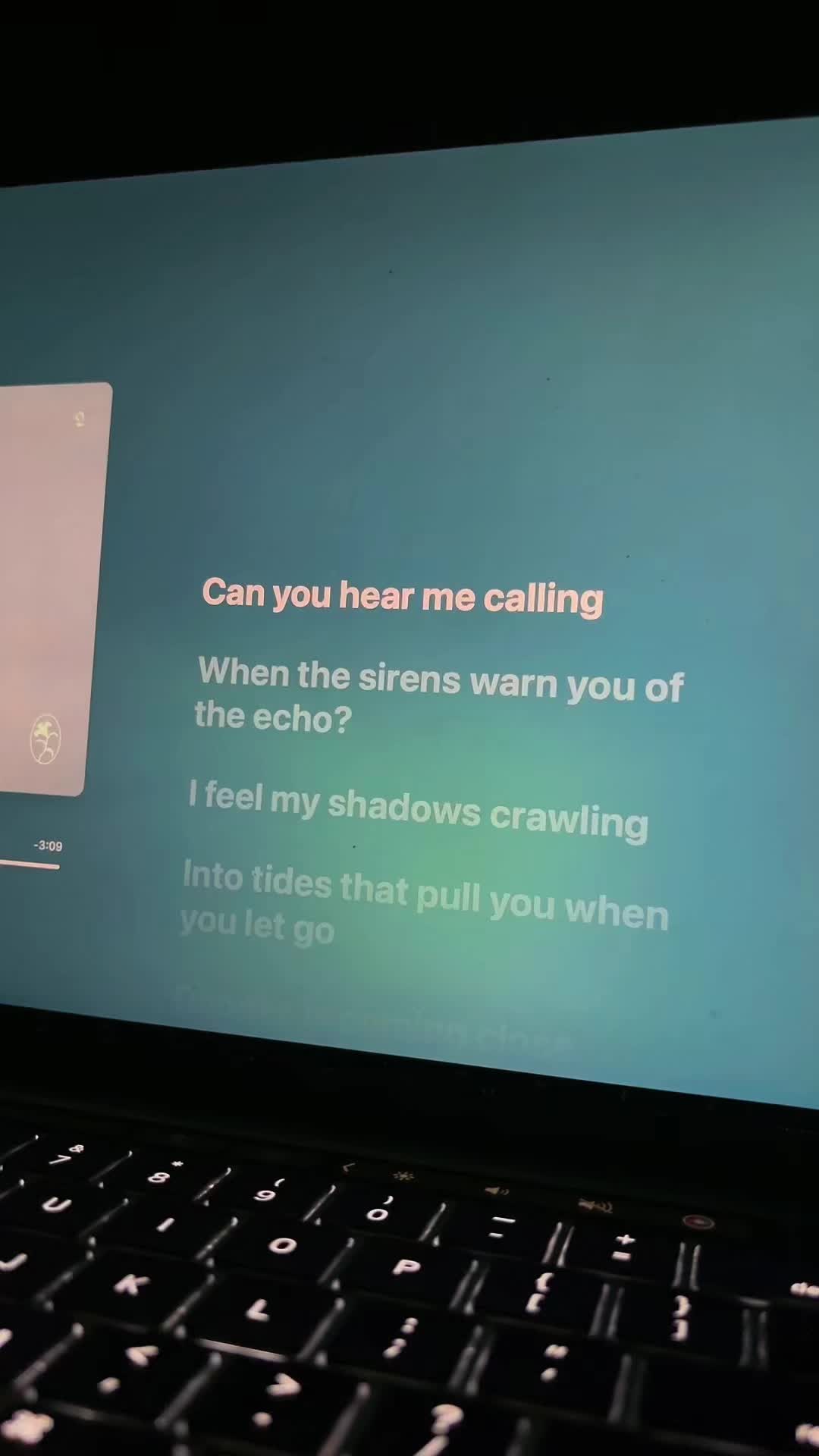@Lyrics 🎶