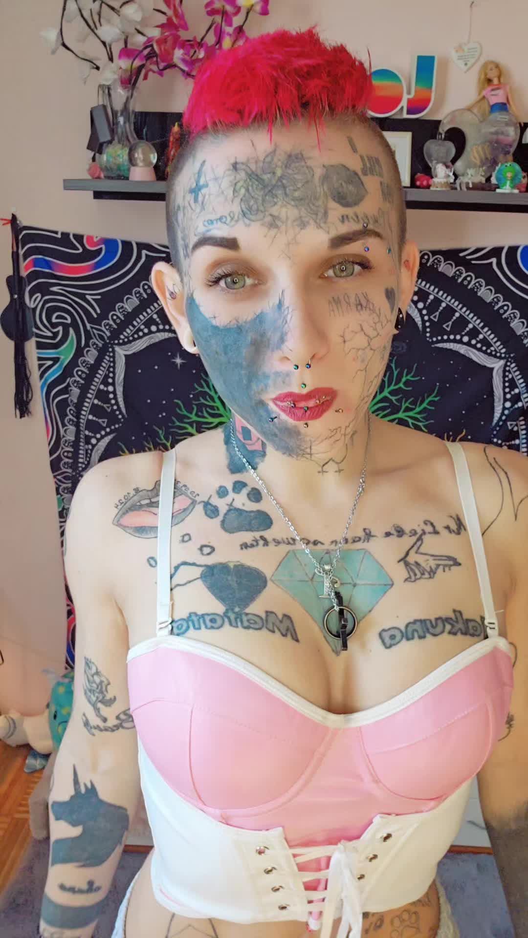 @InkedUnicorn
