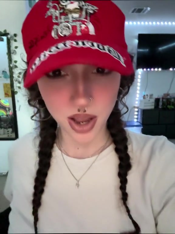@lexiii