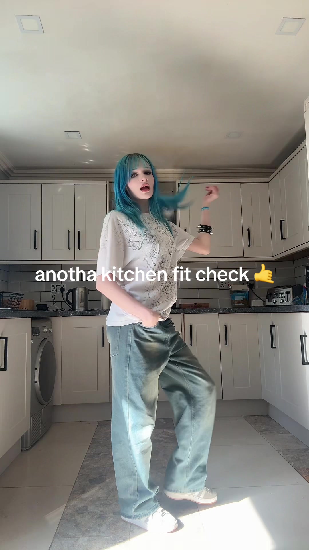 @girlwiththecoolbluehair